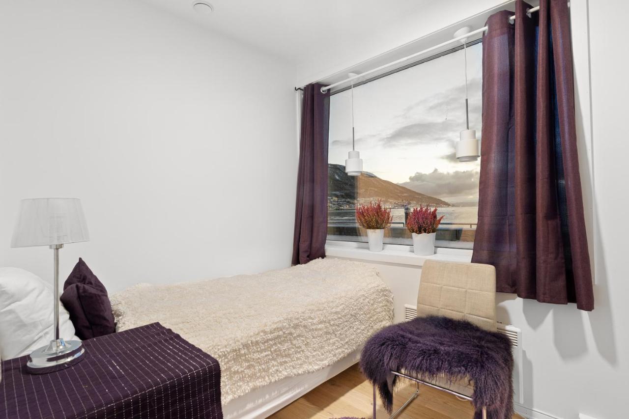 Skir 2 Bdr Corner View Apartement トロムソ エクステリア 写真
